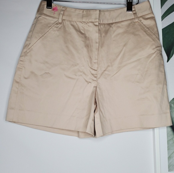 Lilly Pulitzer Palm Beach Par Shorts 17" Sand Khaki NEW - Picture 1 of 5